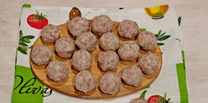 Boulettes bouillies induites